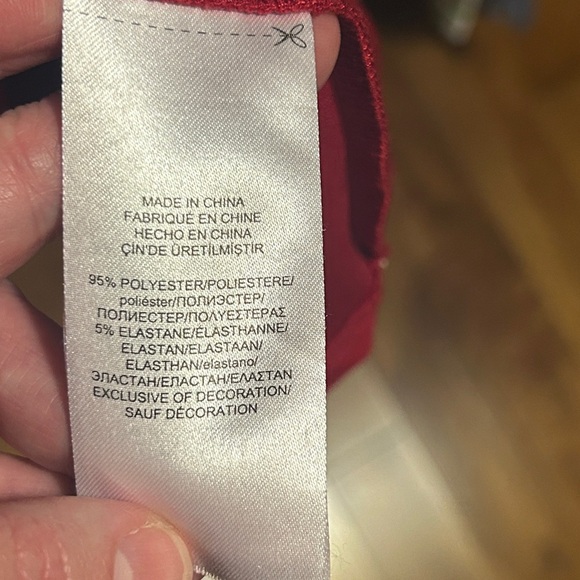 Lauren Ralph Lauren Holiday / Christmas Vibrant Red Flowy Sleeve Dress, size 10 - Picture 8 of 10